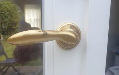 Professional Locksmith Handle Replacement Suffolk